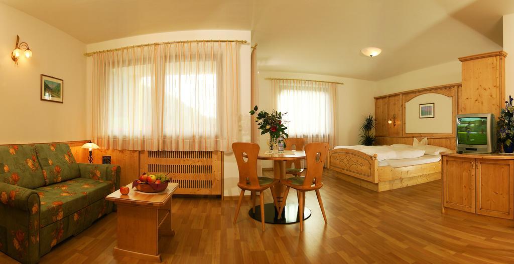 Hotel Jager Hans Сан-Мартино Экстерьер фото