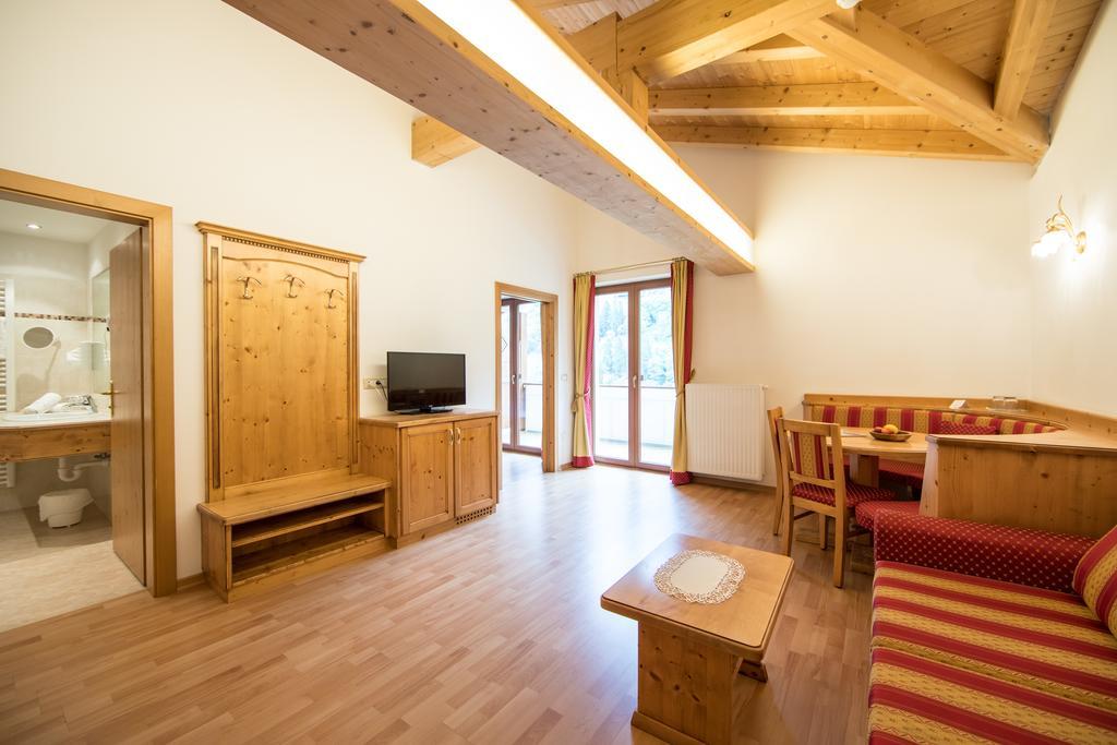 Hotel Jager Hans Сан-Мартино Экстерьер фото