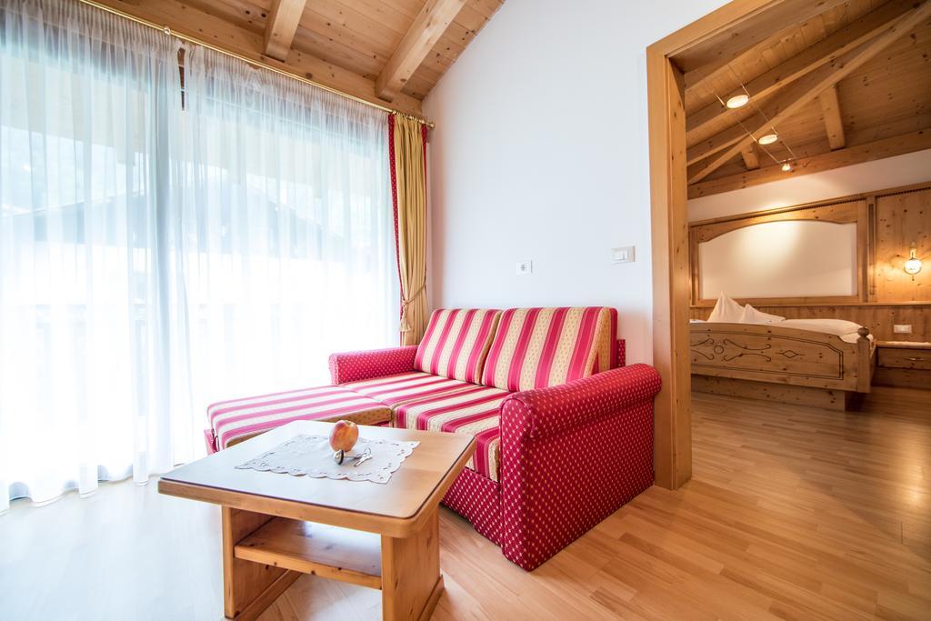 Hotel Jager Hans Сан-Мартино Экстерьер фото
